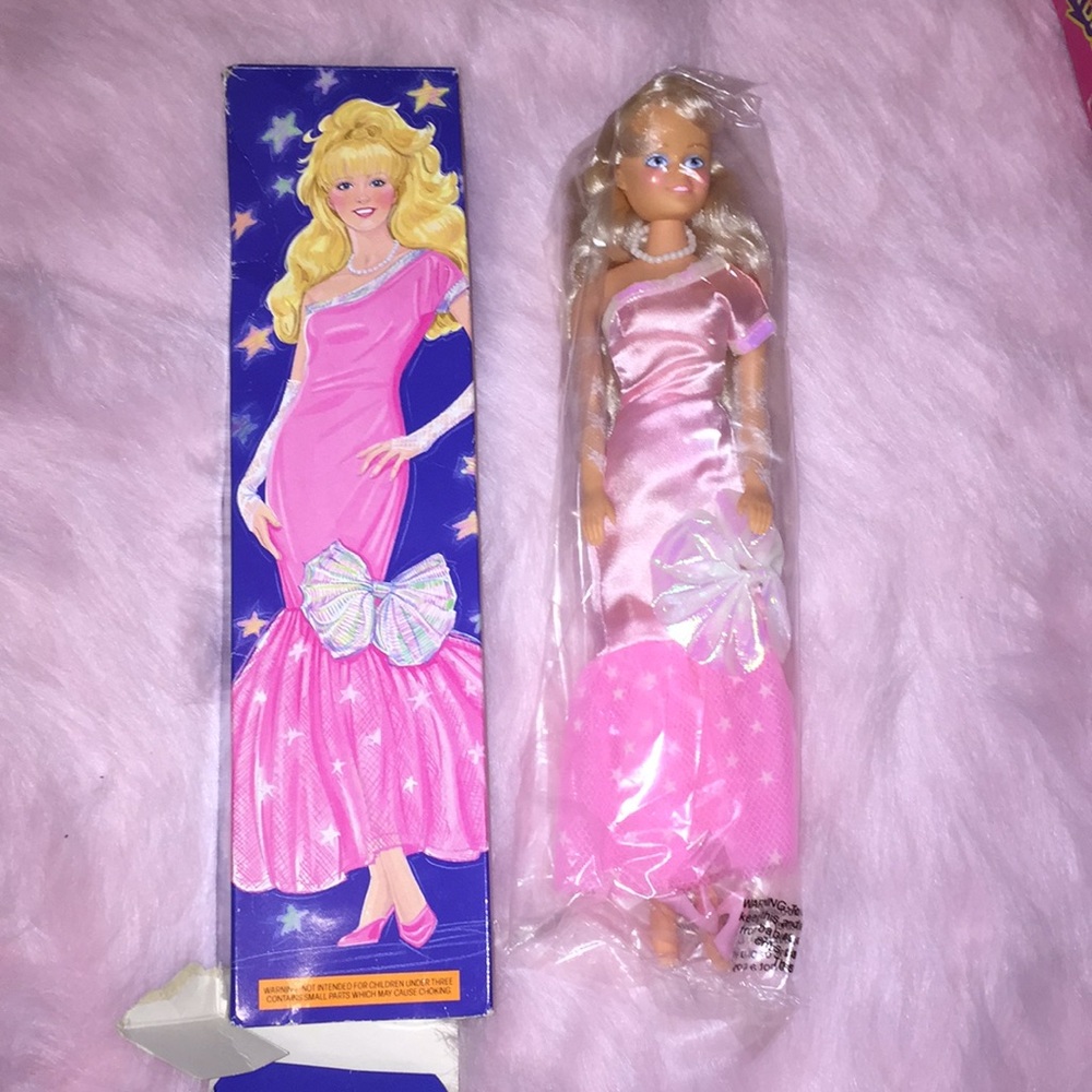 Avon Vintage Barbie